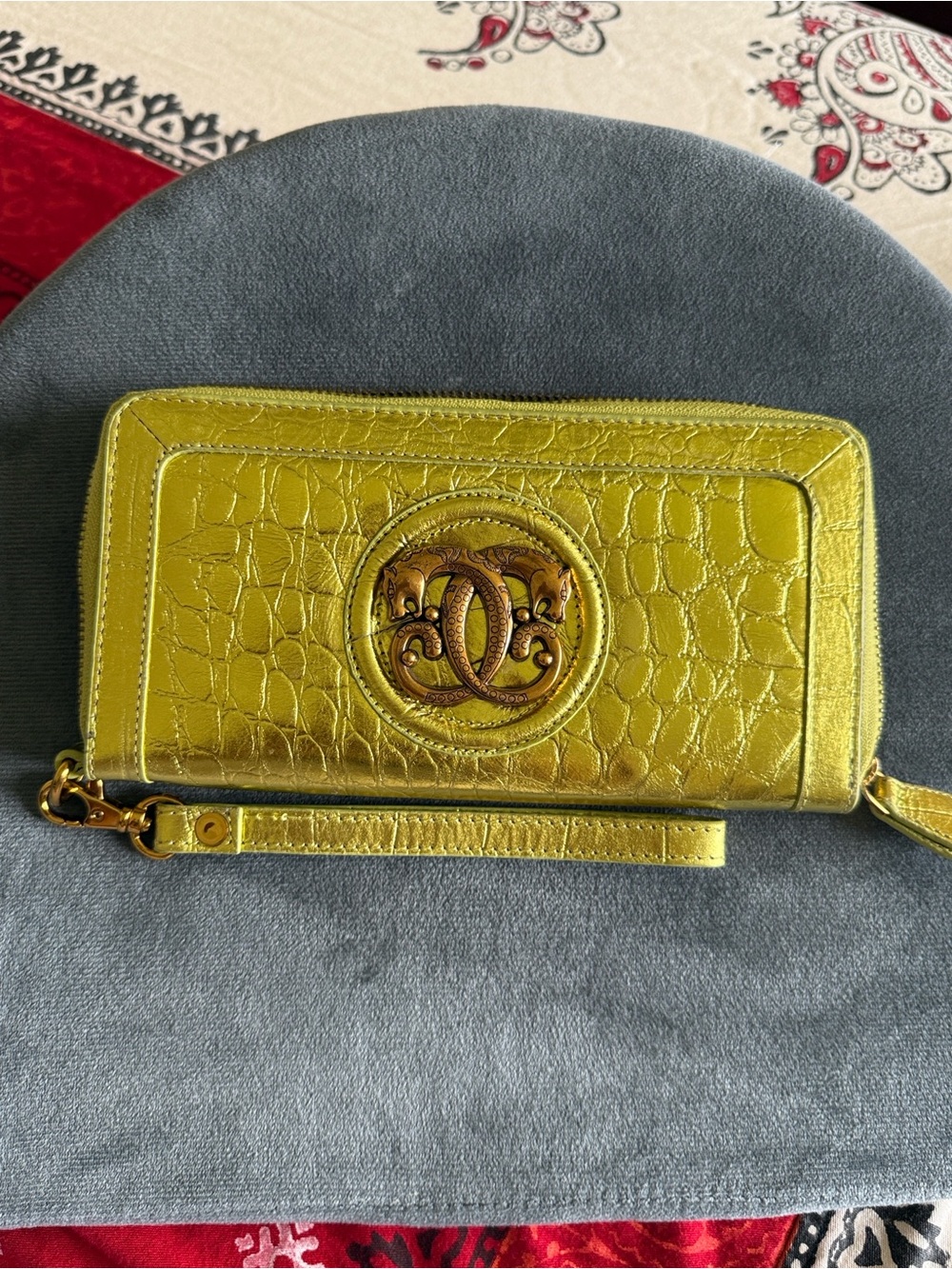 Sharif Metallic Croc-Embossed Zip Wallet - shimary green Gold